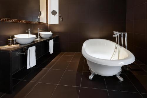 Suite del hotel Eurostars Sevilla Boutique. Foto 8