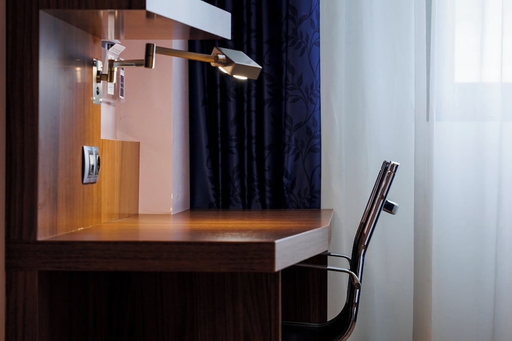 Habitación estándar, 1 cama de matrimonio, accesible para personas con discapacidad del hotel Holiday Inn Express Bilbao, An Ihg. Foto 10