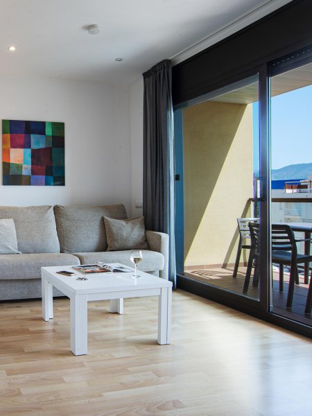 Apartamento 2 habitaciones Grand del hotel Pierre and Vacances Empuriabrava Marina. Foto 5