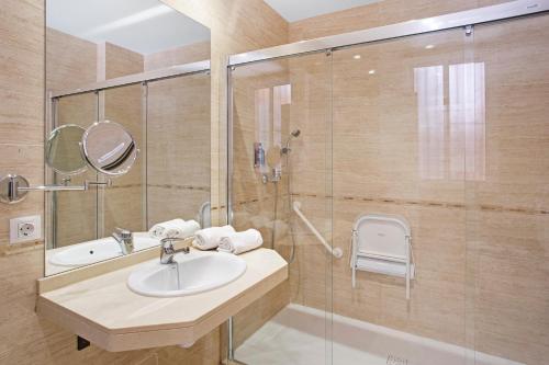 Apartamento de 1 dormitorio del hotel Metrópolis Sevilla. Foto 2