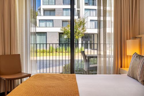 Suite con balcón del hotel Monchique Resort and Spa. Foto 5