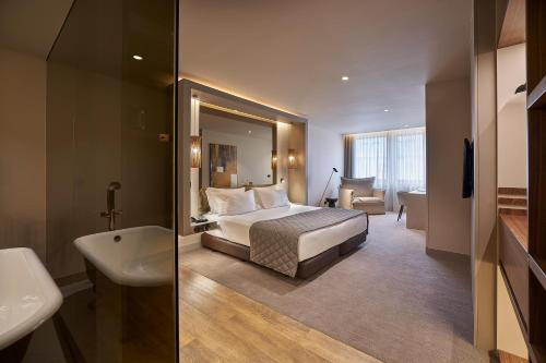 Suite Junior del hotel Portobay Teatro. Foto 4