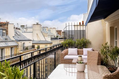 Habitación Deluxe con terraza del hotel Royal Madeleine