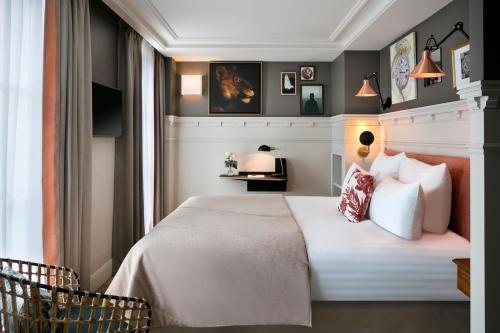 Habitación Doble Clásica del hotel Royal Madeleine