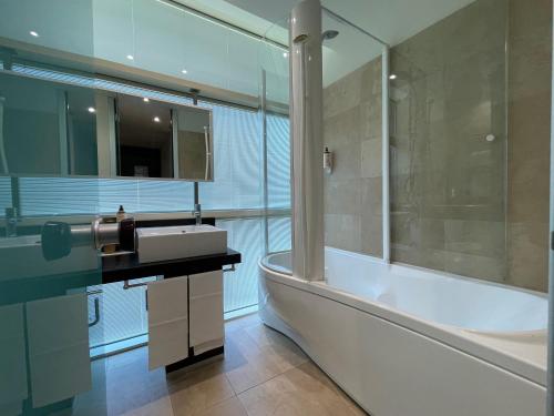 Habitación Doble Deluxe del hotel Mercure Siracusa Prometeo. Foto 4