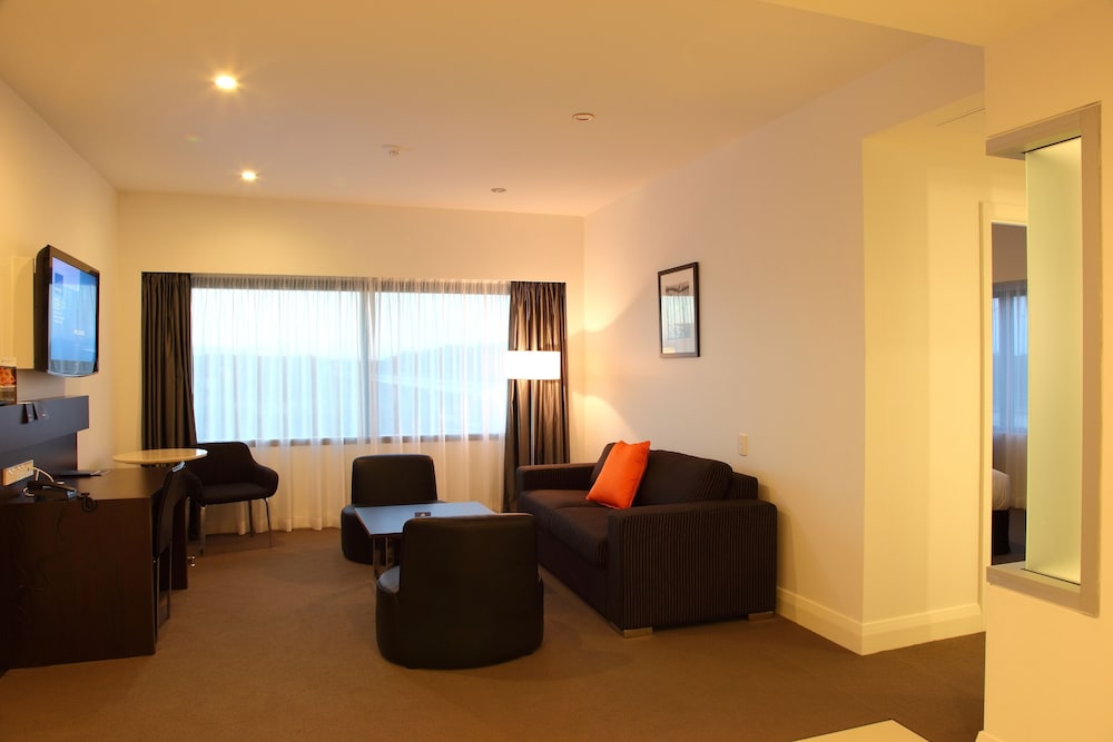 Suite Ejecutiva 1 Cama King del hotel Novotel Brisbane Airport. Foto 1