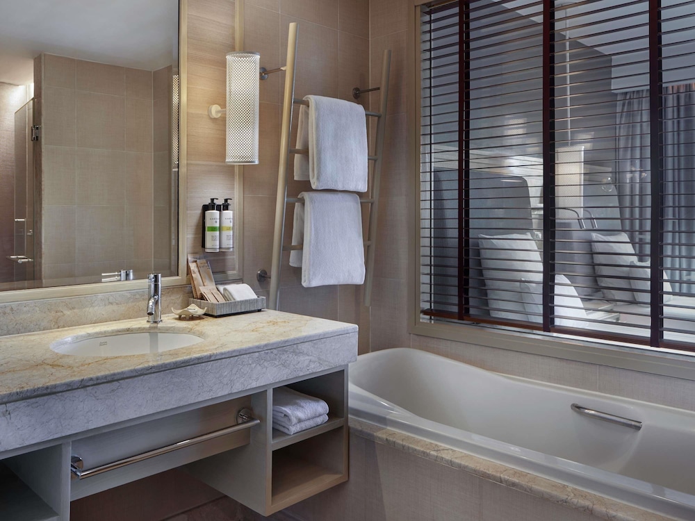 Habitación Deluxe, 2 camas individuales del hotel Pullman Phuket Panwa Beach Resort - Sha Plus. Foto 1