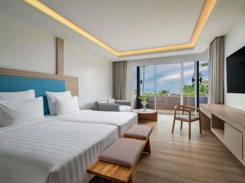 Suite con tres dormitorios y vistas al océano del hotel Pullman Phuket Panwa Beach Resort - Sha Plus. Foto 2