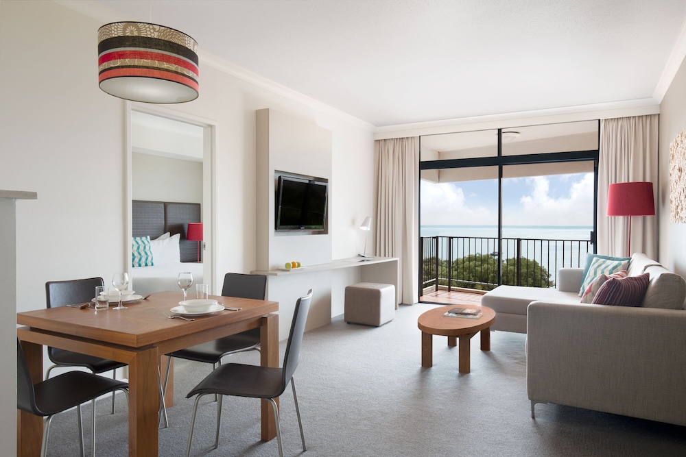 Apartamento de 1 Dormitorio con Vistas al Puerto del hotel Mantra On The Esplanade. Foto 12