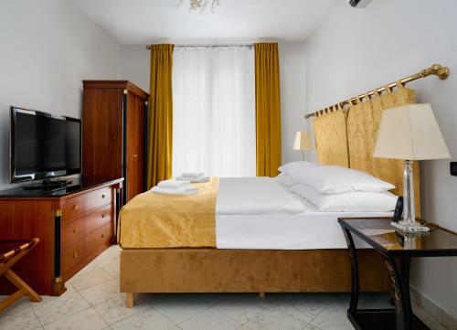 Habitación Familiar Estándar del hotel Leon D´oro. Foto 3