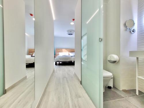 Habitación Doble Deluxe del hotel Puerto Azul. Foto 3