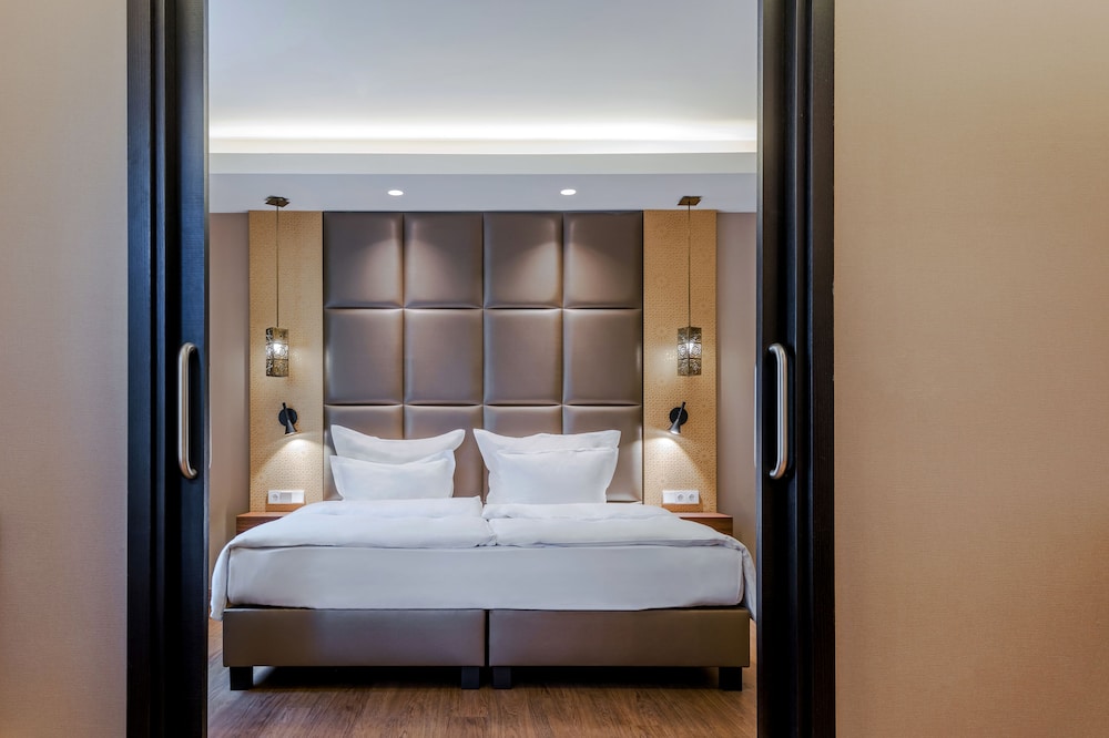 Suite del hotel Continental Budapest. Foto 1