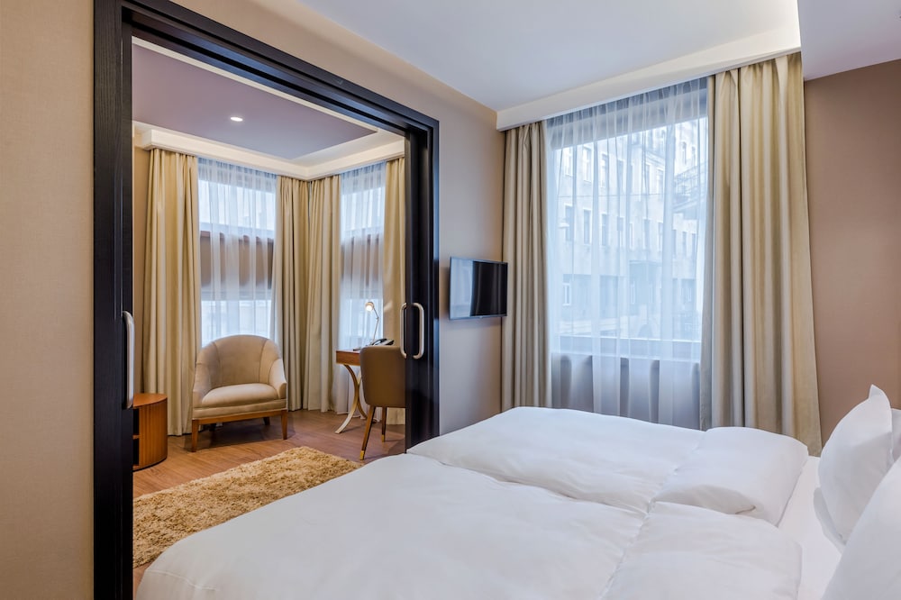 Suite del hotel Continental Budapest. Foto 4