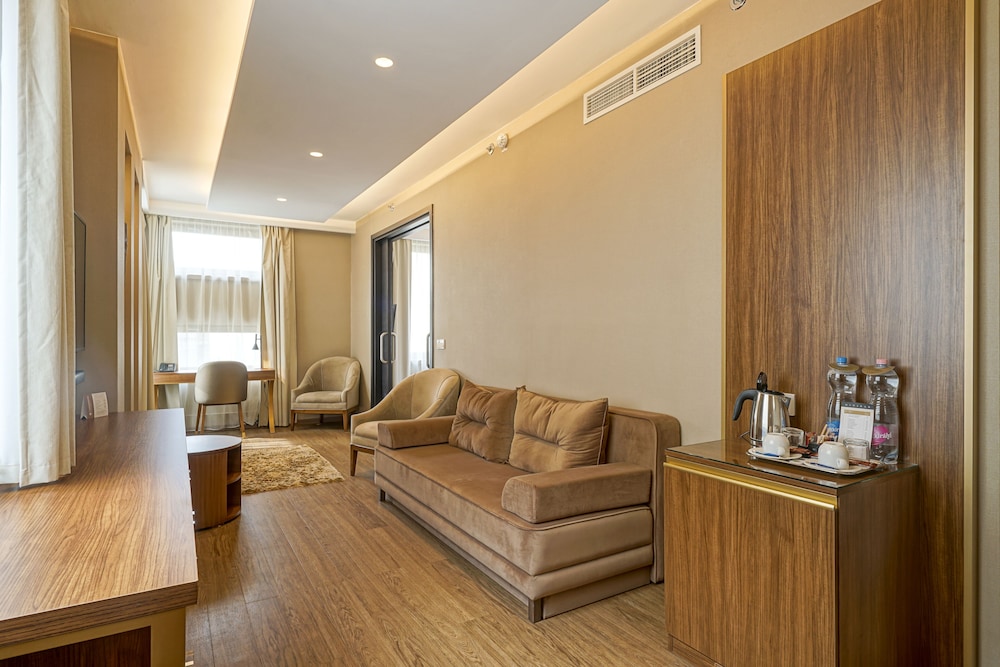 Suite del hotel Continental Budapest. Foto 10