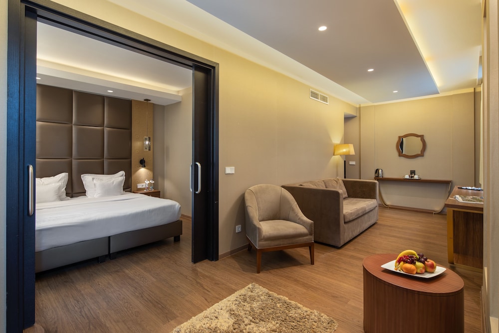 Suite del hotel Continental Budapest. Foto 12