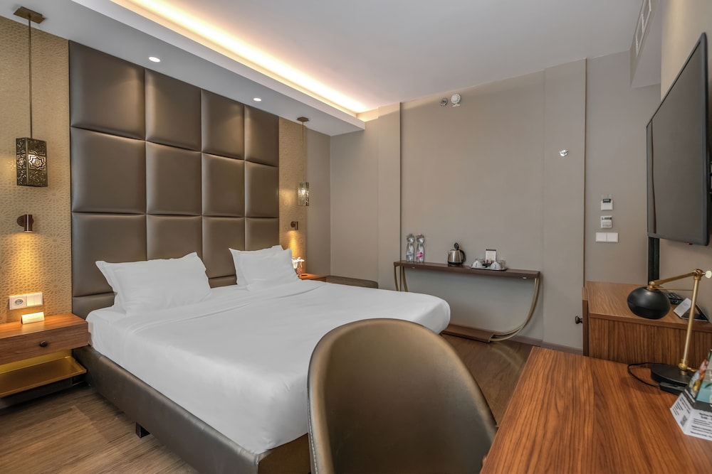 Habitación Deluxe doble del hotel Continental Budapest. Foto 2