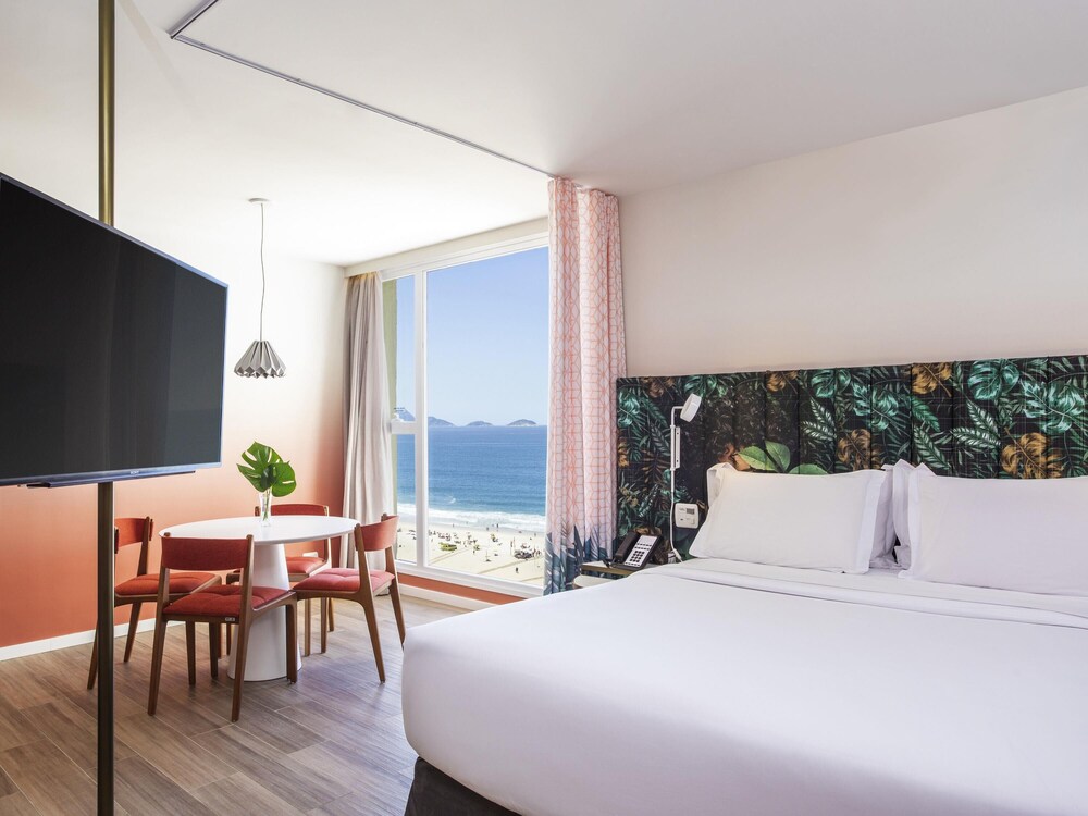 Suite junior, 1 cama de matrimonio, vistas al mar del hotel Mercure Rio Boutique Copacabana