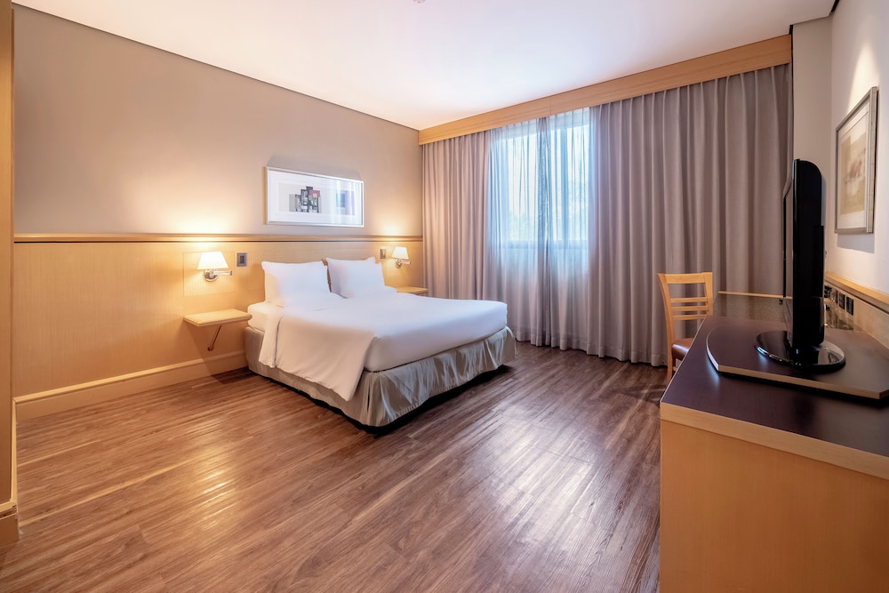 HABITACIÓN ESTÁNDAR ADAPTADA CON 1 CAMA DOBLE del hotel Novotel Sao Paulo Center Norte. Foto 1