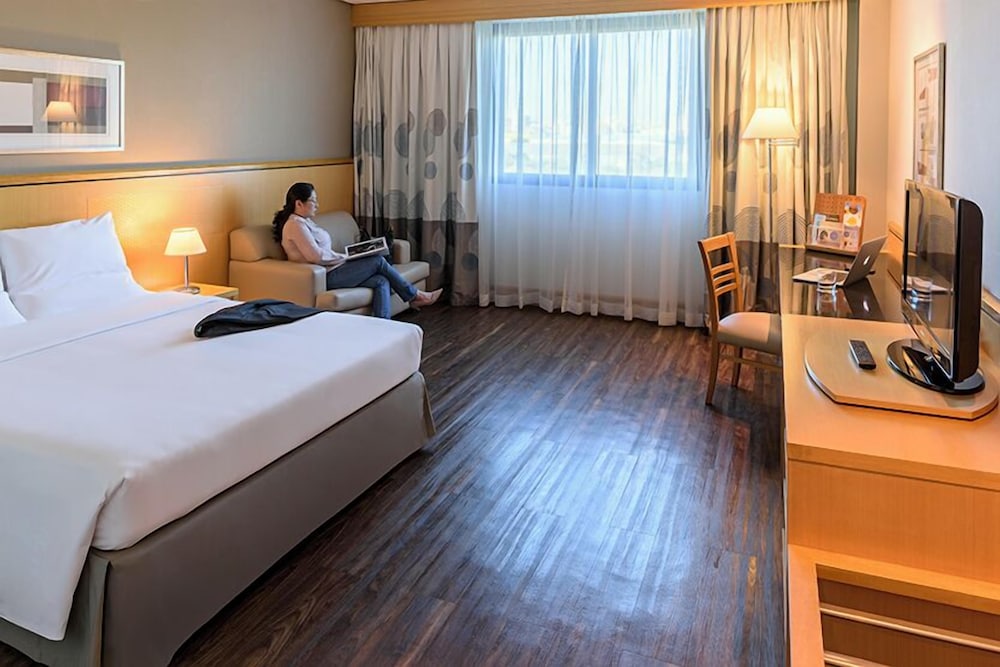 Suite superior con 1 cama king size del hotel Novotel Sao Paulo Center Norte