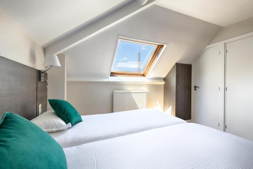 Habitación Triple del hotel Beaugency. Foto 7