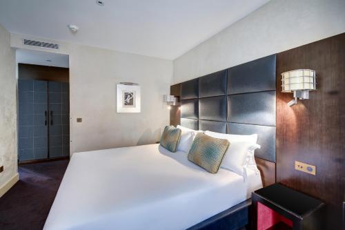 Habitación Doble Superior con balcón del hotel Chalgrin Boutique. Foto 5