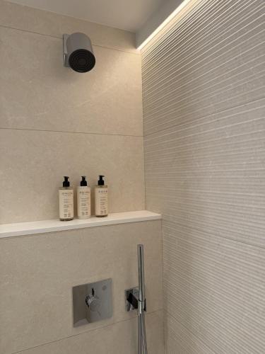 Habitación Doble Superior con balcón del hotel Chalgrin Boutique. Foto 6