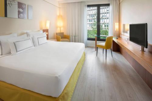 Habitación Doble Estándar del hotel Melia Luxembourg. Foto 4