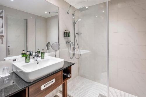 Habitación Premium del hotel Melia Luxembourg. Foto 1