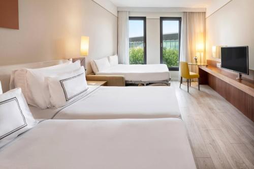 Habitación Familiar del hotel Melia Luxembourg. Foto 3