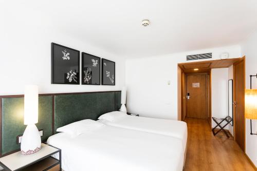Habitación Doble Superior - 1 o 2 camas del hotel Ponta Delgada. Foto 1