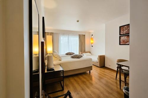 Habitación Triple del hotel Ponta Delgada. Foto 2