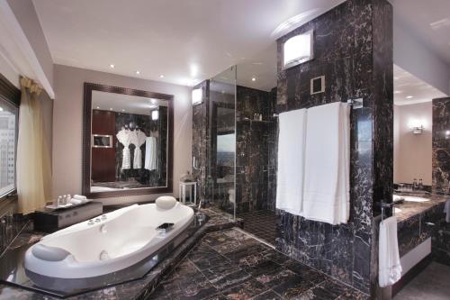 Suite Presidencial Sandton Sun del hotel Sandton Sun and Towers. Foto 2