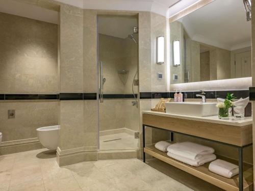 Suite Presidencial del hotel Movenpick Resort and Residences Aqaba. Foto 4