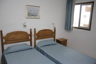 Apartamento 2 habitaciones del hotel Corona Roja. Foto 3