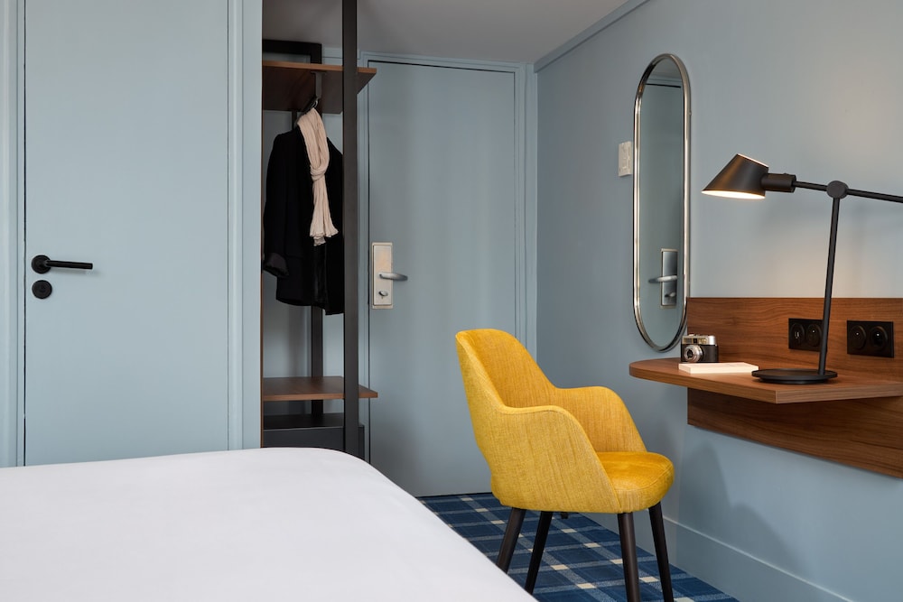 Habitación doble superior del hotel Timhotel Paris Gare Du Nord. Foto 2