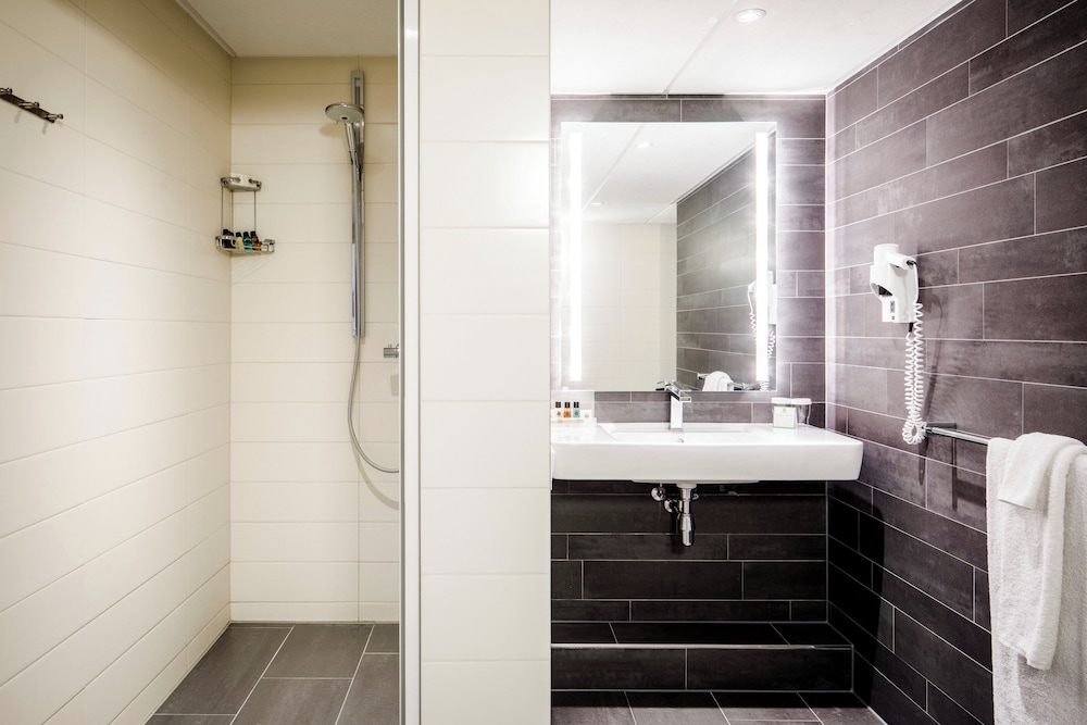 Suite estudio, 1 habitación del hotel Holiday Inn Eindhoven Centre, An Ihg. Foto 5