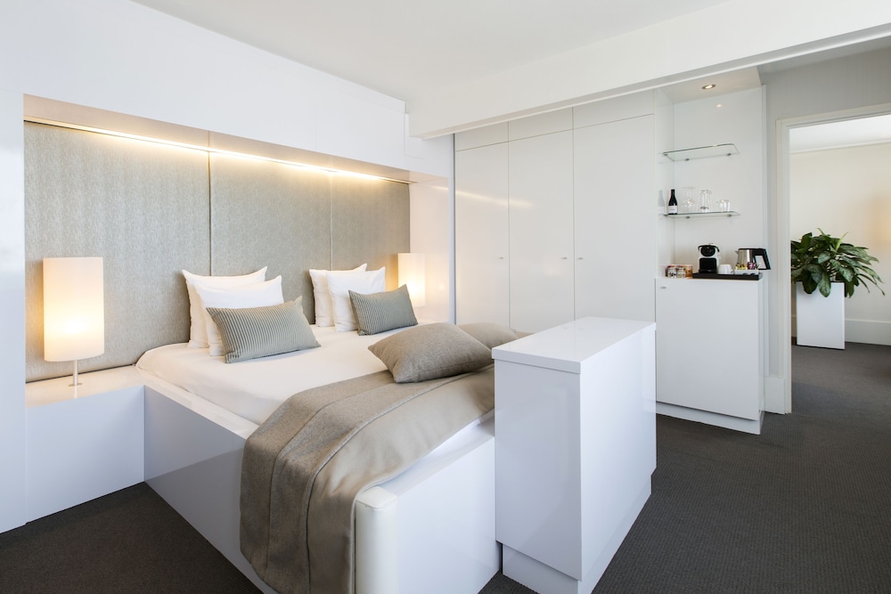 Suite estudio, 1 habitación del hotel Holiday Inn Eindhoven Centre, An Ihg. Foto 1