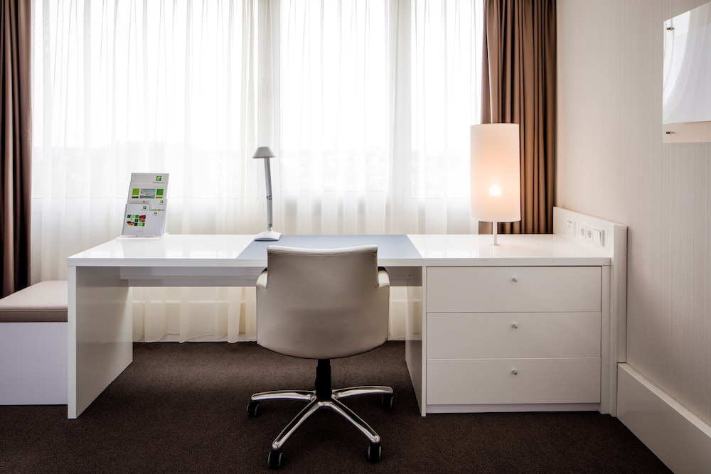 Suite estudio, 1 habitación del hotel Holiday Inn Eindhoven Centre, An Ihg. Foto 2