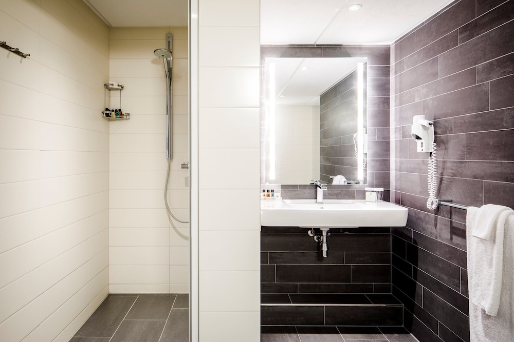 Suite estudio, 1 habitación del hotel Holiday Inn Eindhoven Centre, An Ihg. Foto 5