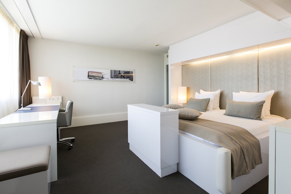 Suite estudio, 1 habitación del hotel Holiday Inn Eindhoven Centre, An Ihg. Foto 8