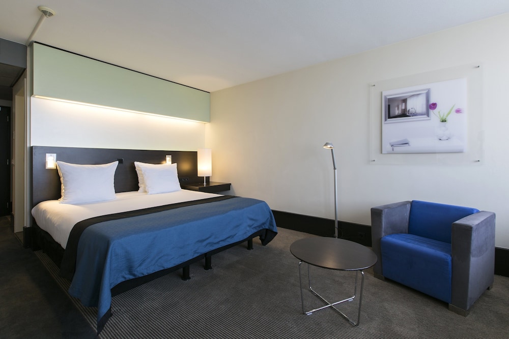 Habitación Premium, 1 cama de matrimonio grande, vistas a la ciudad del hotel Holiday Inn Eindhoven Centre, An Ihg. Foto 1