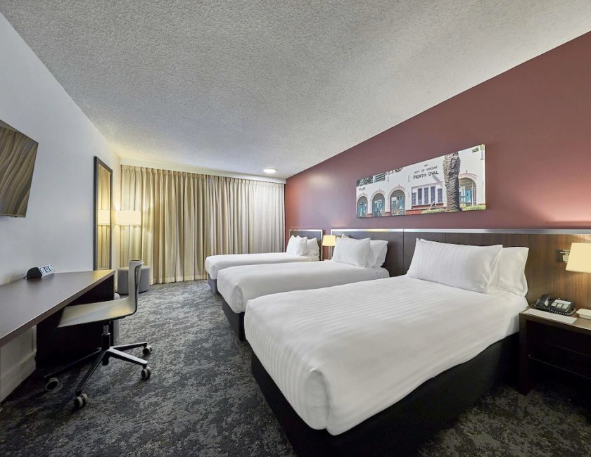 Habitación triple 3 camas individuales Normal del hotel Mercure Perth On Hay