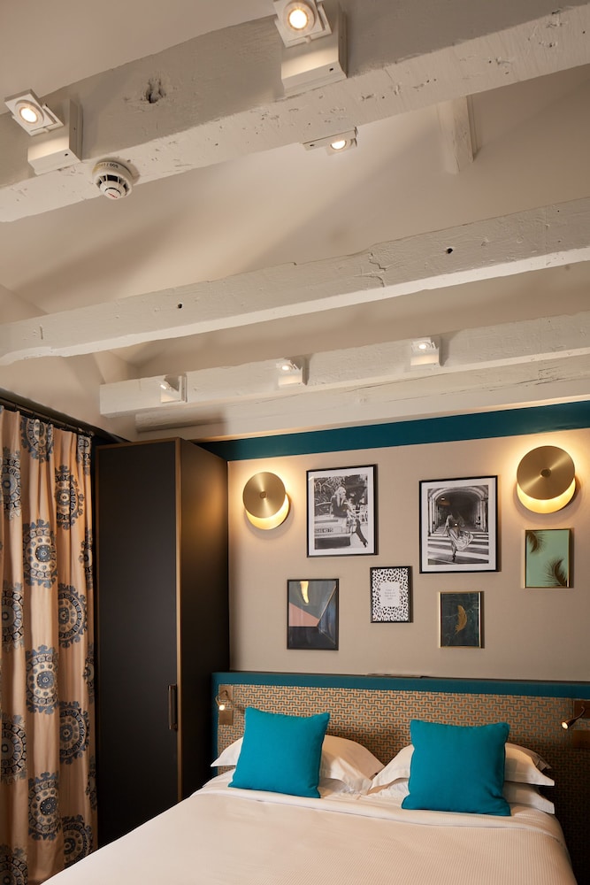 Suite junior del hotel Saint Germain. Foto 2