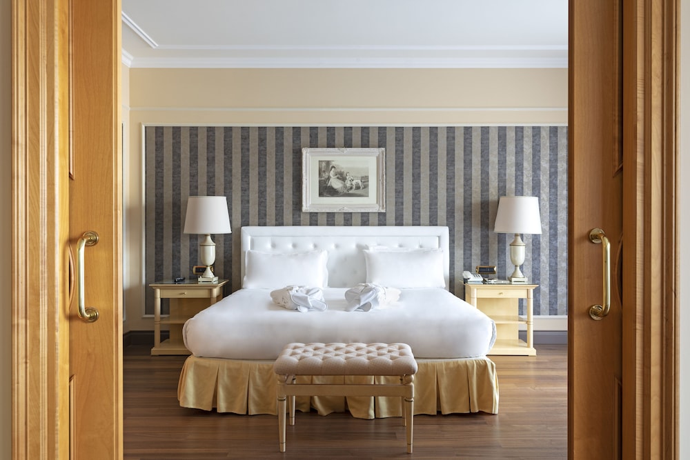 Suite del hotel Royal Carlton. Foto 1