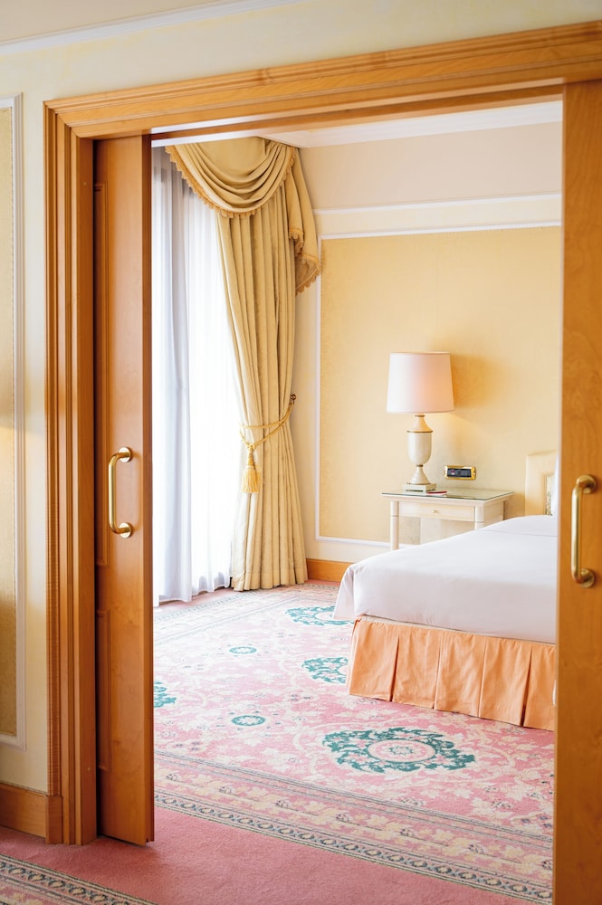 Suite del hotel Royal Carlton. Foto 10