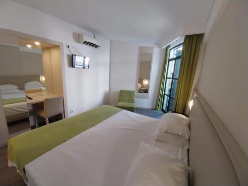 Habitación Individual Estándar del hotel Navegadores. Foto 1