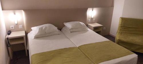 Habitación Doble con cama supletoria - 1 o 2 camas del hotel Navegadores. Foto 3