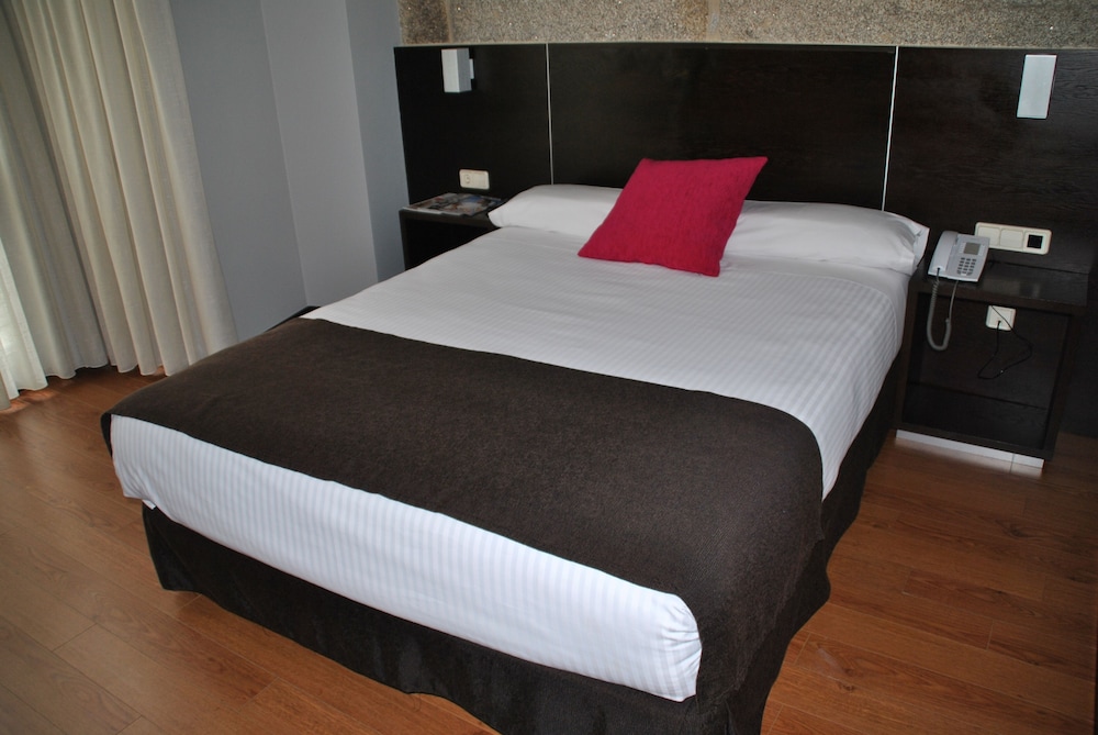 Habitación Individual del hotel Junquera. Foto 3