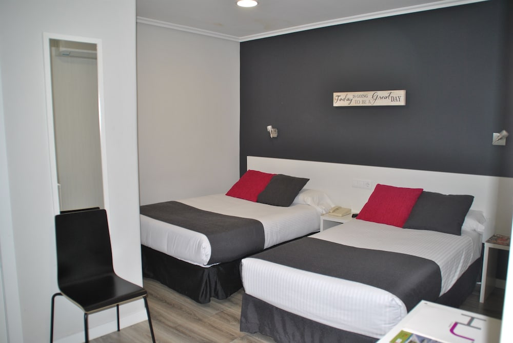 Habitación económica doble del hotel Junquera