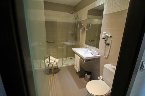 Habitación Familiar del hotel Torre De Nuñez. Foto 4